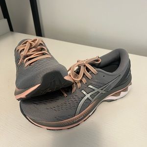 Gel-Kayano 27 D